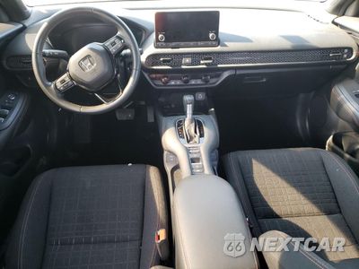 Zdjęcie 8 z 15 samochodu: 2025 HONDA HR-V SPORT VIN:3CZRZ1H58SM713001 - miniatura