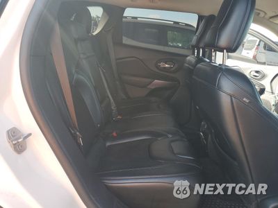 Zdjęcie 11 z 16 samochodu: 2019 JEEP CHEROKEE LATITUDE PLUS VIN:1C4PJLLB6KD159451 - miniatura