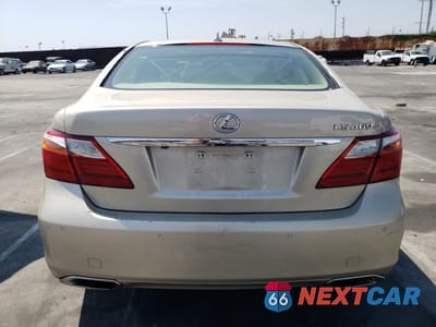 Zdjęcie 6 z 12 samochodu: 2012 LEXUS LS 460 VIN:JTHBL5EF2C5110712 - miniatura