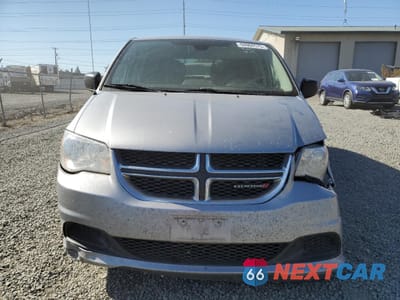 Piąte zdjęcie samochodu w środku: 2018 DODGE GRAND CARAVAN SE VIN:2C4RDGBG2JR245534 - miniatura