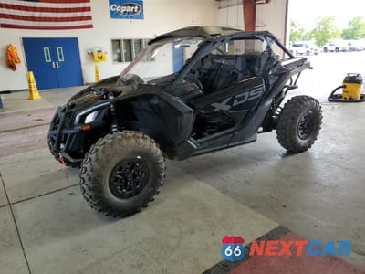 Drugie zdjęcie samochodu z przodu: 2025 CAN-AM MAVERICK X3 X DS TURBO RR VIN:3JBVDAV46SE000075 - miniatura