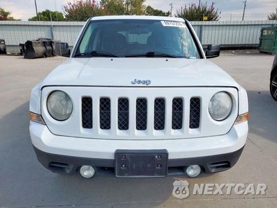 Piąte zdjęcie samochodu w środku: 2013 JEEP PATRIOT SPORT VIN:1C4NJRBB0DD259558 - miniatura