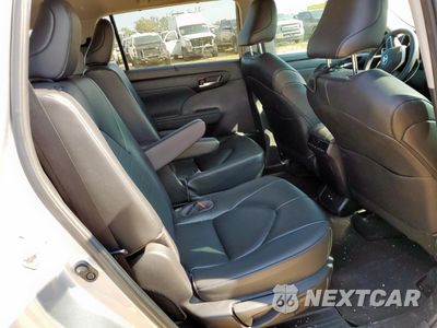 Zdjęcie 11 z 14 samochodu: 2023 TOYOTA HIGHLANDER L VIN:5TDKDRAH1PS032646 - miniatura