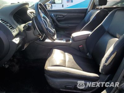 Zdjęcie 7 z 12 samochodu: 2017 NISSAN ALTIMA 2.5 VIN:1N4AL3AP4HC212375 - miniatura