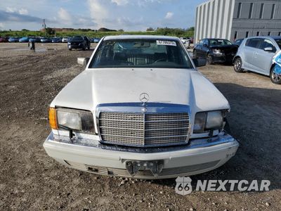 Piąte zdjęcie samochodu w środku: 1989 MERCEDES-BENZ 300 SEL VIN:WDBCA25D4KA491847 - miniatura