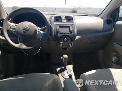 Zdjęcie 8 z 12 samochodu: 2013 NISSAN VERSA S VIN:3N1CN7AP0DL868174 - miniatura