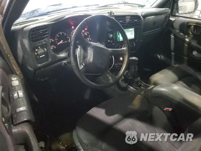 Zdjęcie 8 z 15 samochodu: 2003 CHEVROLET BLAZER VIN:1GNCS18X63K137572 - miniatura