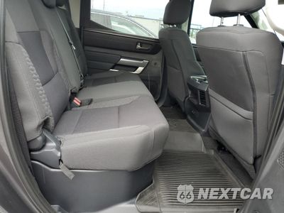Zdjęcie 10 z 14 samochodu: 2024 TOYOTA TUNDRA CREWMAX SR VIN:5TFLA5AB5RX040246 - miniatura