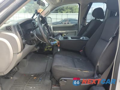 Zdjęcie 7 z 12 samochodu: 2011 CHEV SILVERADO C1500 VIN:1GCRCPEX3BZ113601 - miniatura