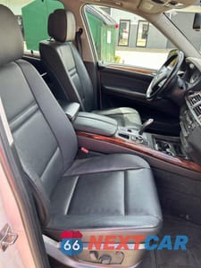 Piąte zdjęcie samochodu w środku: 2013 BMW X5 XDRIVE35I VIN:5UXZV4C50D0B01442 - miniatura