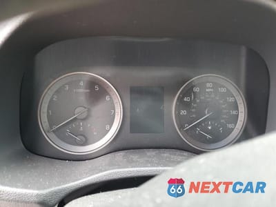 Zdjęcie 9 z 13 samochodu: 2016 HYUNDAI TUCSON LIMITED VIN:KM8J3CA40GU135184 - miniatura
