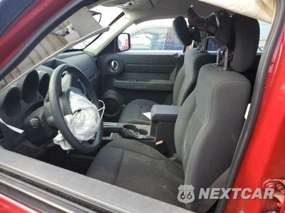 Zdjęcie 13 z 26 samochodu: 2011 DODGE NITRO HEAT VIN:1D4PU4GX7BW564003 - miniatura