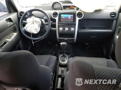 Zdjęcie 8 z 15 samochodu: 2005 TOYOTA SCION XB VIN:JTLKT324554025787 - miniatura