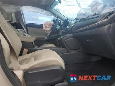 Zdjęcie 7 z 13 samochodu: 2019 HONDA CR-V EX VIN:2HKRW2H56KH627146 - miniatura