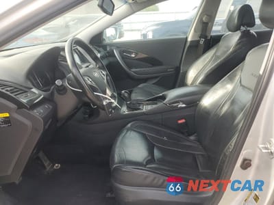 Zdjęcie 7 z 12 samochodu: 2013 HYUNDAI AZERA VIN:KMHFG4JG9DA317473 - miniatura
