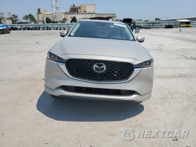 Piąte zdjęcie samochodu w środku: 2025 MAZDA CX-5 PREMIUM PLUS VIN:JM3KFBEM2S0588265 - miniatura