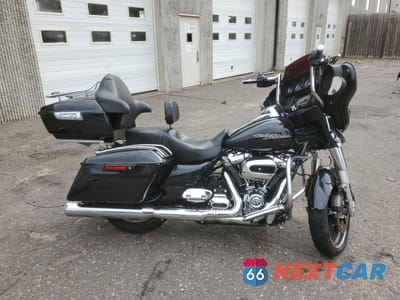 2018 HARLEY-DAVIDSON FLHX STREET GLIDE 1HD1KBC14JB668273 - główne zdjęcie licytacji z USA - miniatura