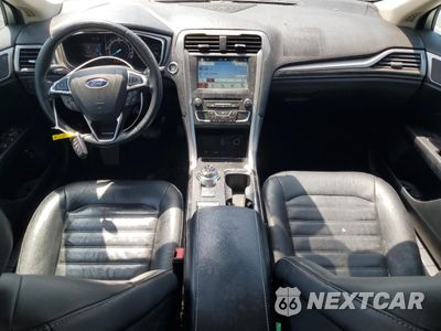 Zdjęcie 8 z 13 samochodu: 2018 FORD FUSION SE HYBRID VIN:3FA6P0LU1JR118697 - miniatura