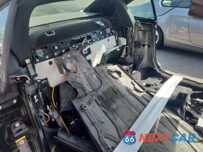 Zdjęcie 10 z 12 samochodu: 2008 MERCEDES-BENZ SL 55 AMG VIN:WDBSK72F88F139443 - miniatura