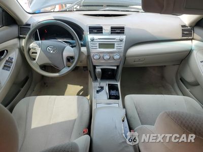 Zdjęcie 8 z 14 samochodu: 2011 TOYOTA CAMRY BASE VIN:4T1BF3EK3BU161968 - miniatura