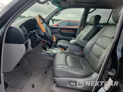 Zdjęcie 7 z 15 samochodu: 2004 LEXUS LX 470 VIN:JTJHT00WX43541878 - miniatura