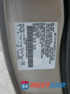 Zdjęcie 13 z 15 samochodu: 2000 LINCOLN TOWN CAR EXECUTIVE VIN:1LNHM81W0YY784410 - miniatura