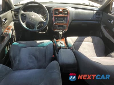 Zdjęcie 8 z 12 samochodu: 2005 HYUNDAI SONATA GLS VIN:KMHWF35H95A156429 - miniatura