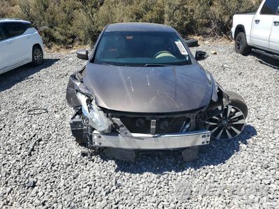 Piąte zdjęcie samochodu w środku: 2017 NISSAN ALTIMA 2.5 VIN:1N4AL3AP3HC170894 - miniatura