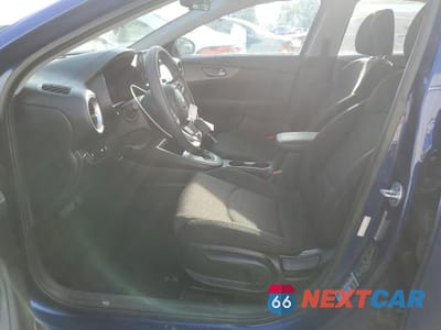 Zdjęcie 7 z 13 samochodu: 2019 KIA FORTE FE VIN:3KPF24AD4KE132069 - miniatura
