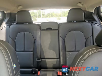 Zdjęcie 10 z 14 samochodu: 2025 VOLVO XC40 PLUS VIN:YV4L12UC5S2512349 - miniatura