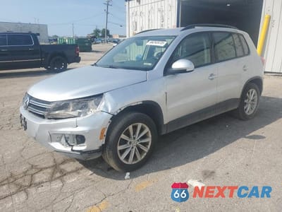 2017 VOLKSWAGEN TIGUAN S WVGAV7AX4HK054441 - główne zdjęcie licytacji z USA - miniatura