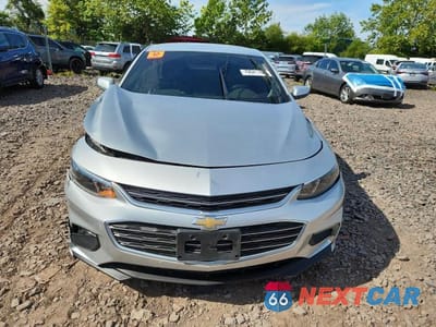 Piąte zdjęcie samochodu w środku: 2017 CHEVROLET MALIBU LT VIN:1G1ZE5ST9HF139459 - miniatura