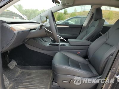 Zdjęcie 7 z 13 samochodu: 2024 TESLA MODEL Y VIN:7SAYGDEE6RF114810 - miniatura