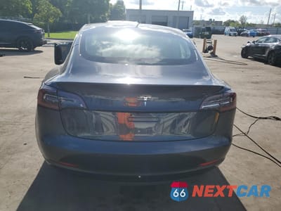 Zdjęcie 6 z 12 samochodu: 2018 TESLA MODEL 3 VIN:5YJ3E1EAXJF045407 - miniatura