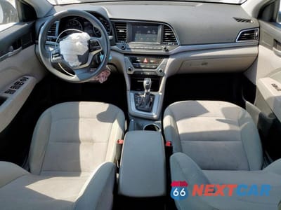 Zdjęcie 8 z 13 samochodu: 2017 HYUNDAI ELANTRA SE VIN:5NPD84LF5HH083635 - miniatura