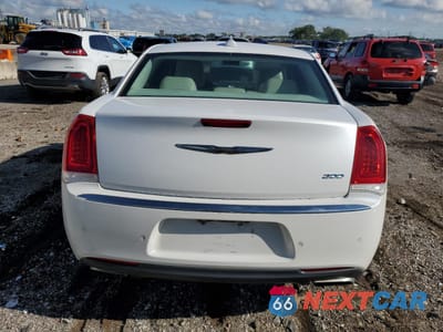 Zdjęcie 6 z 14 samochodu: 2015 CHRYSLER 300 LIMITED VIN:2C3CCAAG1FH849293 - miniatura