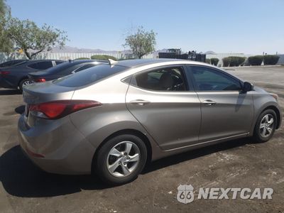 Trzecie zdjęcie samochodu z tyłu: 2015 HYUNDAI ELANTRA SE VIN:5NPDH4AEXFH584799 - miniatura