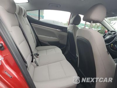 Zdjęcie 10 z 12 samochodu: 2019 HYUNDAI ELANTRA SEL VIN:5NPD84LFXKH451749 - miniatura