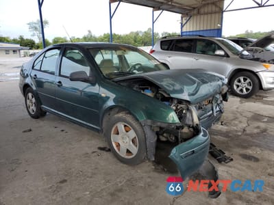 Czwarte zdjęcie samochodu z boku: 2000 VOLKSWAGEN JETTA GLS VIN:3VWSA29M7YM101890 - miniatura