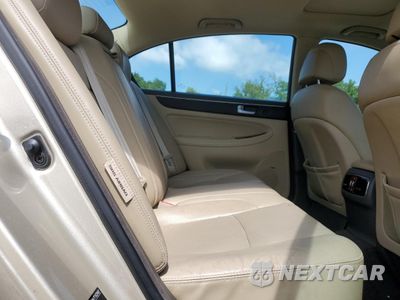Zdjęcie 10 z 14 samochodu: 2012 HYUNDAI GENESIS 4.6L VIN:KMHGC4DF4CU179213 - miniatura