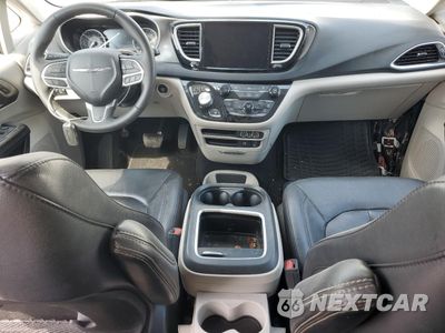 Zdjęcie 8 z 16 samochodu: 2022 CHRYSLER PACIFICA TOURING L VIN:2C4RC1BG4NR194138 - miniatura