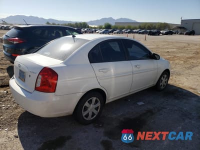 Trzecie zdjęcie samochodu z tyłu: 2006 HYUNDAI ACCENT GLS VIN:KMHCN46C86U058555 - miniatura