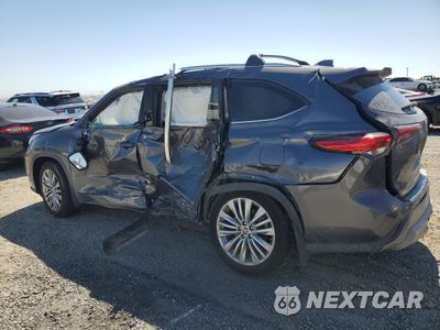 Drugie zdjęcie samochodu z przodu: 2022 TOYOTA HIGHLANDER HYBRID PLATINUM VIN:5TDEBRCH3NS086950 - miniatura