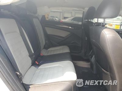Zdjęcie 10 z 12 samochodu: 2015 VOLKSWAGEN PASSAT SE VIN:1VWBT7A35FC070602 - miniatura