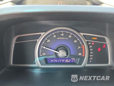 Zdjęcie 9 z 12 samochodu: 2010 HONDA CIVIC LX VIN:2HGFA1F50AH316190 - miniatura