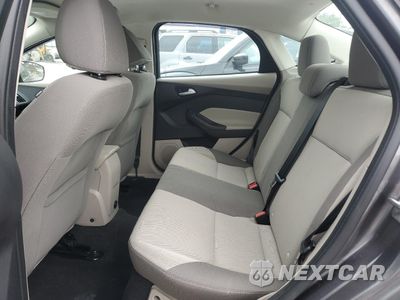 Zdjęcie 10 z 14 samochodu: 2014 FORD FOCUS SE VIN:1FADP3F27EL388914 - miniatura