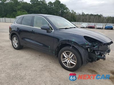 Czwarte zdjęcie samochodu z boku: 2016 PORSCHE CAYENNE VIN:WP1AA2A24GLA06274 - miniatura