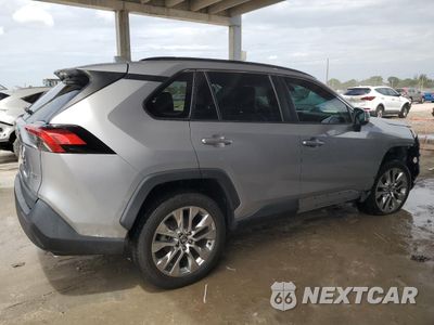 Trzecie zdjęcie samochodu z tyłu: 2021 TOYOTA RAV4 XLE PREMIUM VIN:2T3C1RFV7MC107471 - miniatura