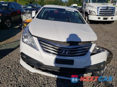Piąte zdjęcie samochodu w środku: 2017 HYUNDAI AZERA VIN:KMHFG4JG8HA578163 - miniatura