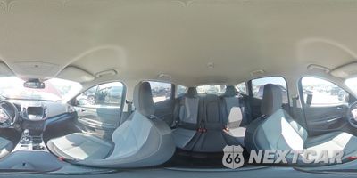 Zdjęcie 15 z 15 samochodu: 2019 FORD ESCAPE SE VIN:1FMCU9GD2KUA19655 - miniatura
